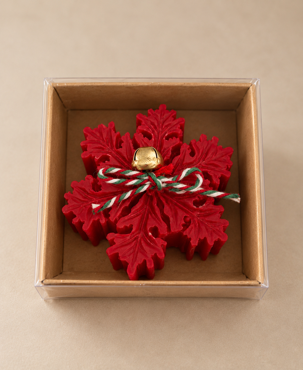Snowflake Candle – Kar Tanesi Tasarımlı Dekoratif Mum